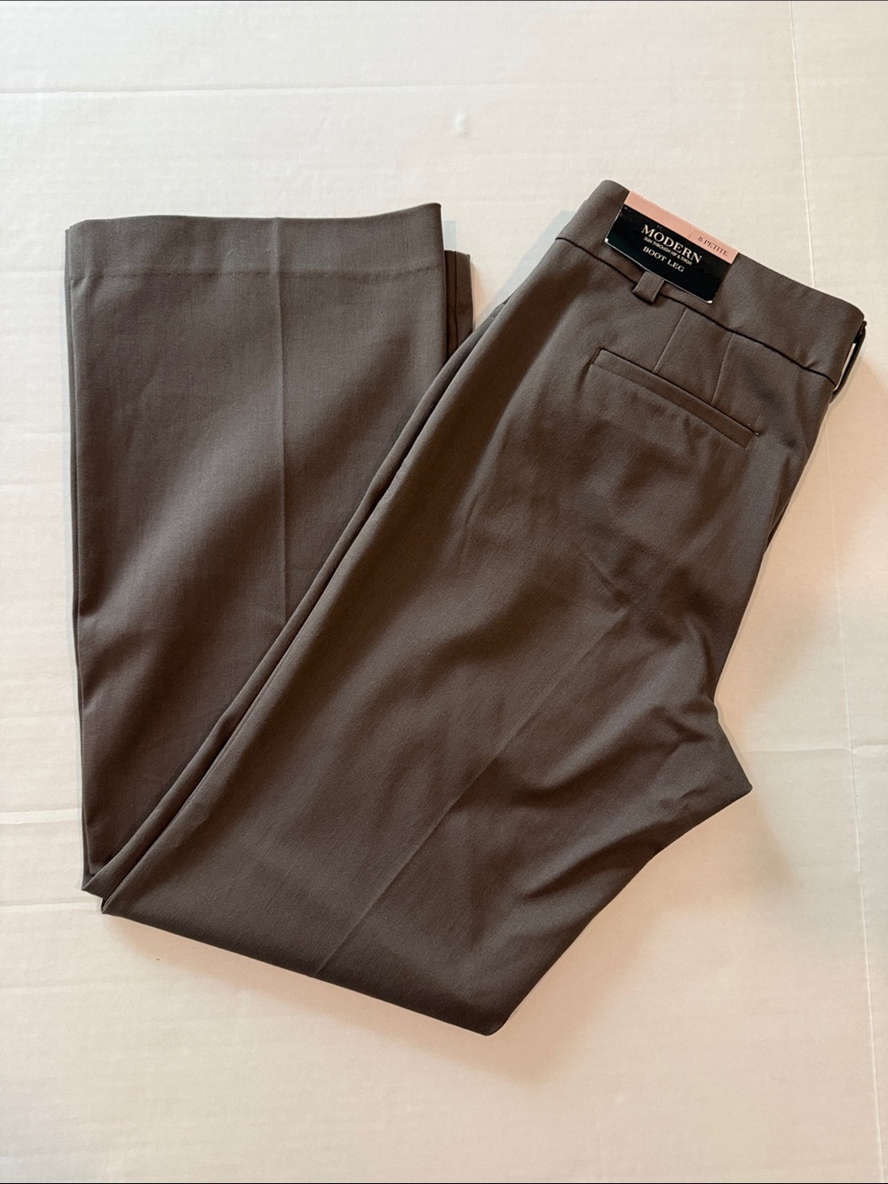 Ann Taylor Modern Slim Through Hip & Thigh Bootleg Pants - Picture 10 of 11
